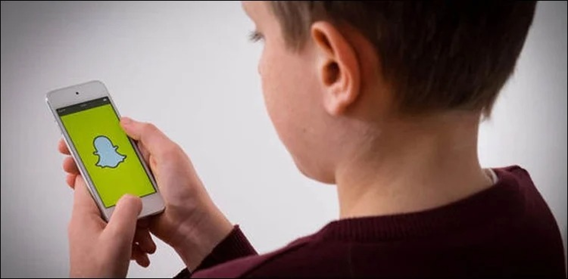 Le contrôle parental appelé Snapchat Family Center semble être sur le point de sortir, avec de nouvelles captures d'écran basées sur le code backend montrant comment il fonctionnera dans l'application.
