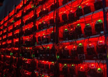 Bitcoin energy consumption falls sharply as prices drop