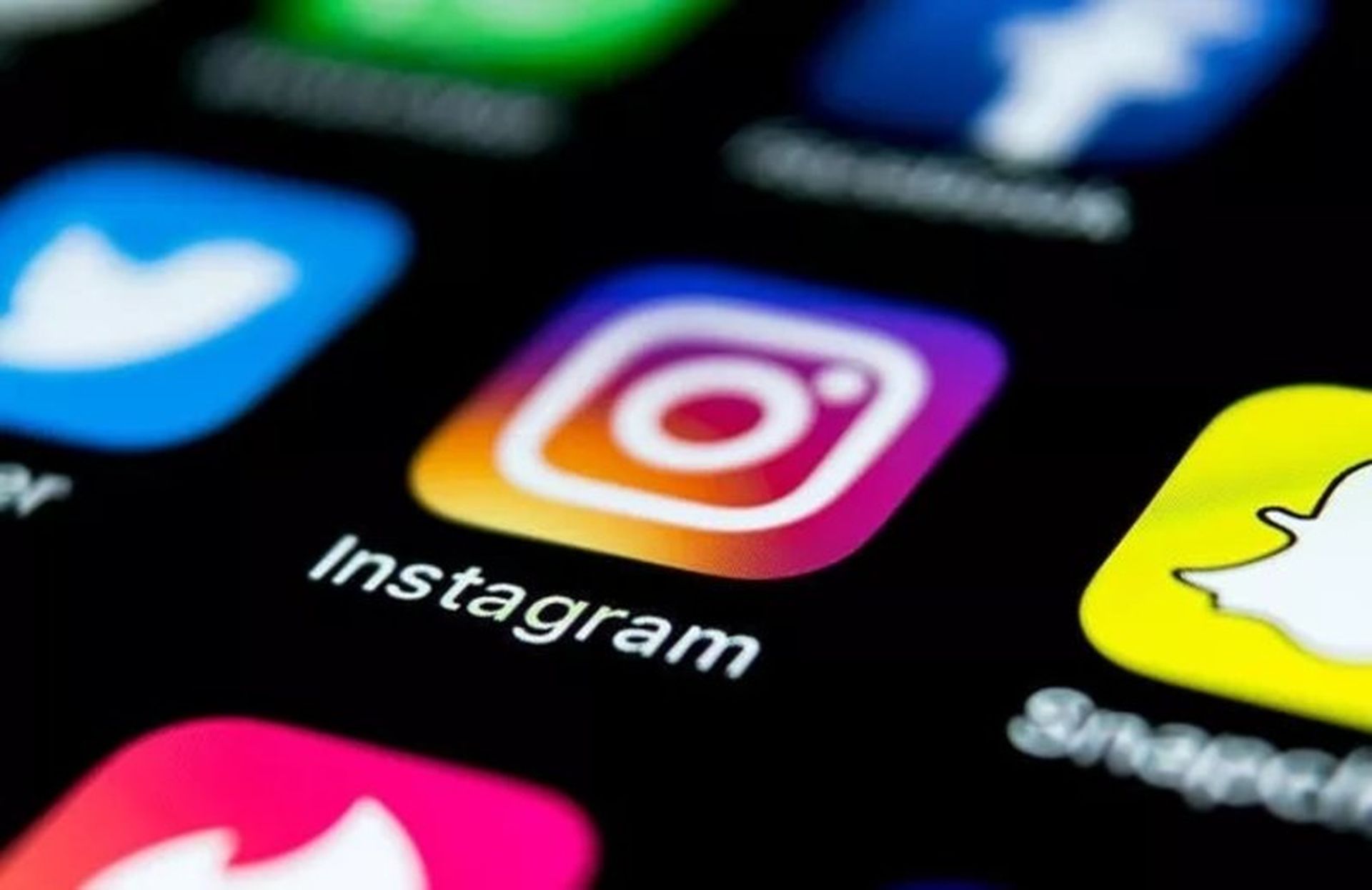 In dit artikel gaan we bespreken hoe je kunt repareren dat de Instagram-camera niet werkt, zodat je de populaire app voor sociale media kunt gebruiken wanneer je maar wilt.