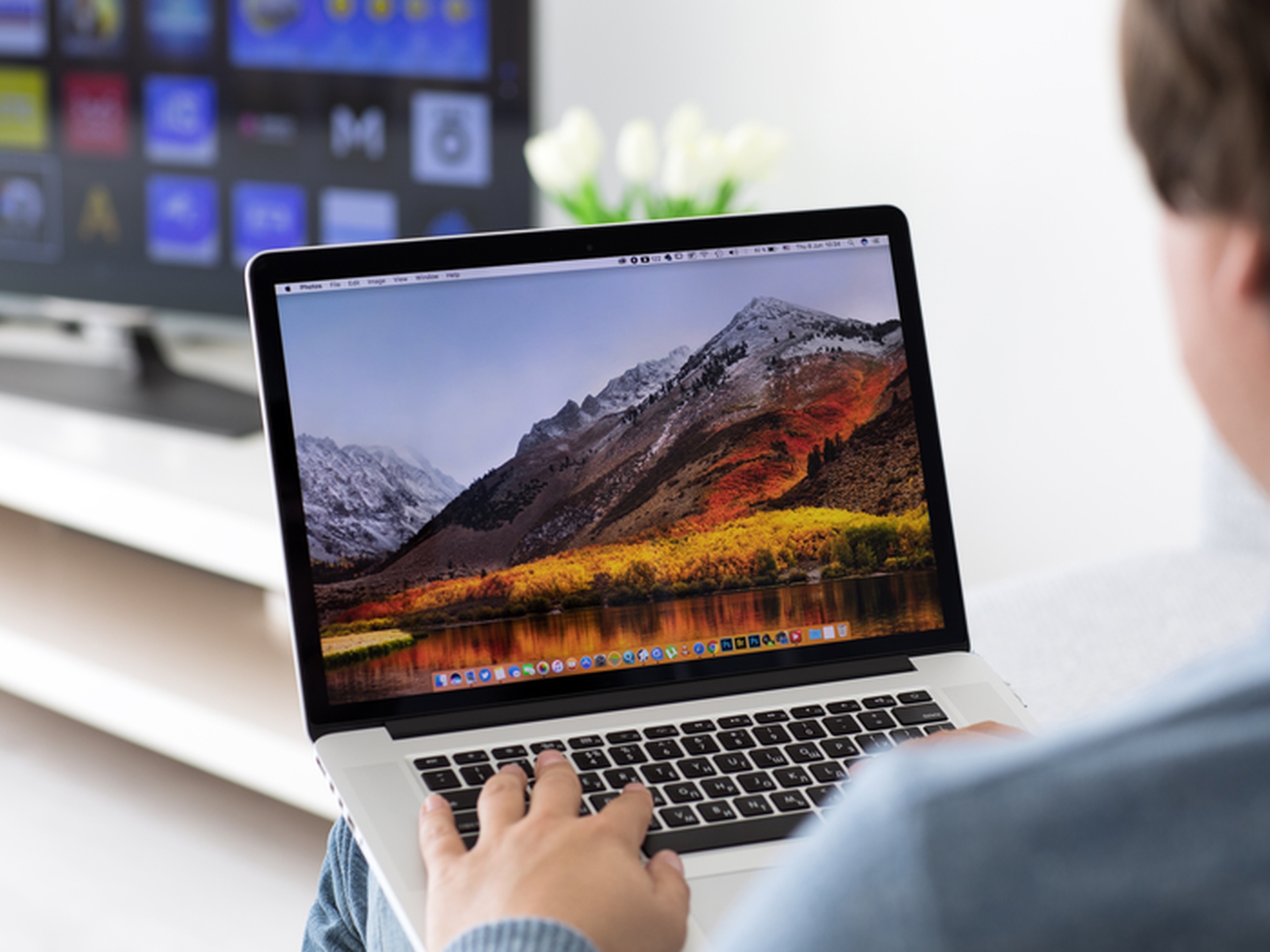 Dans cet article, nous allons expliquer comment effectuer un zoom arrière sur un Mac de différentes manières, afin que vous puissiez en trouver un qui correspond à vos besoins et l'utiliser.