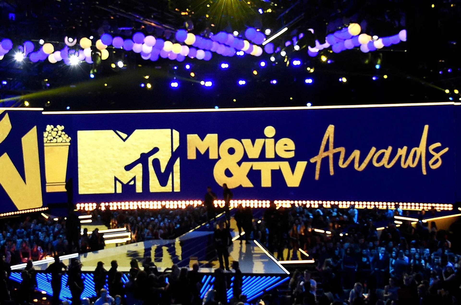 Dans cet article, nous allons passer en revue les gagnants des MTV Movie Awards 2022, ainsi que les gagnants des prix TV et Unscripted pour l'événement combiné de cette année.