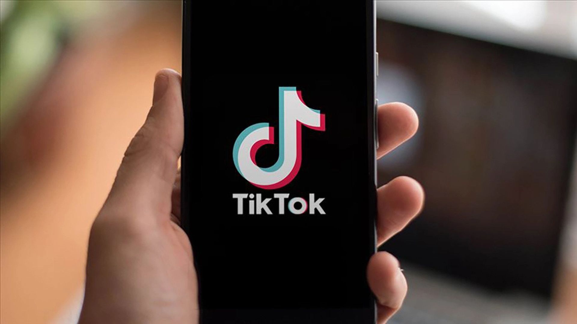 Parents sue TikTok according to a new lawsuit, filed on June 30 in Los Angeles County Superior Court over Blackout Challenge.