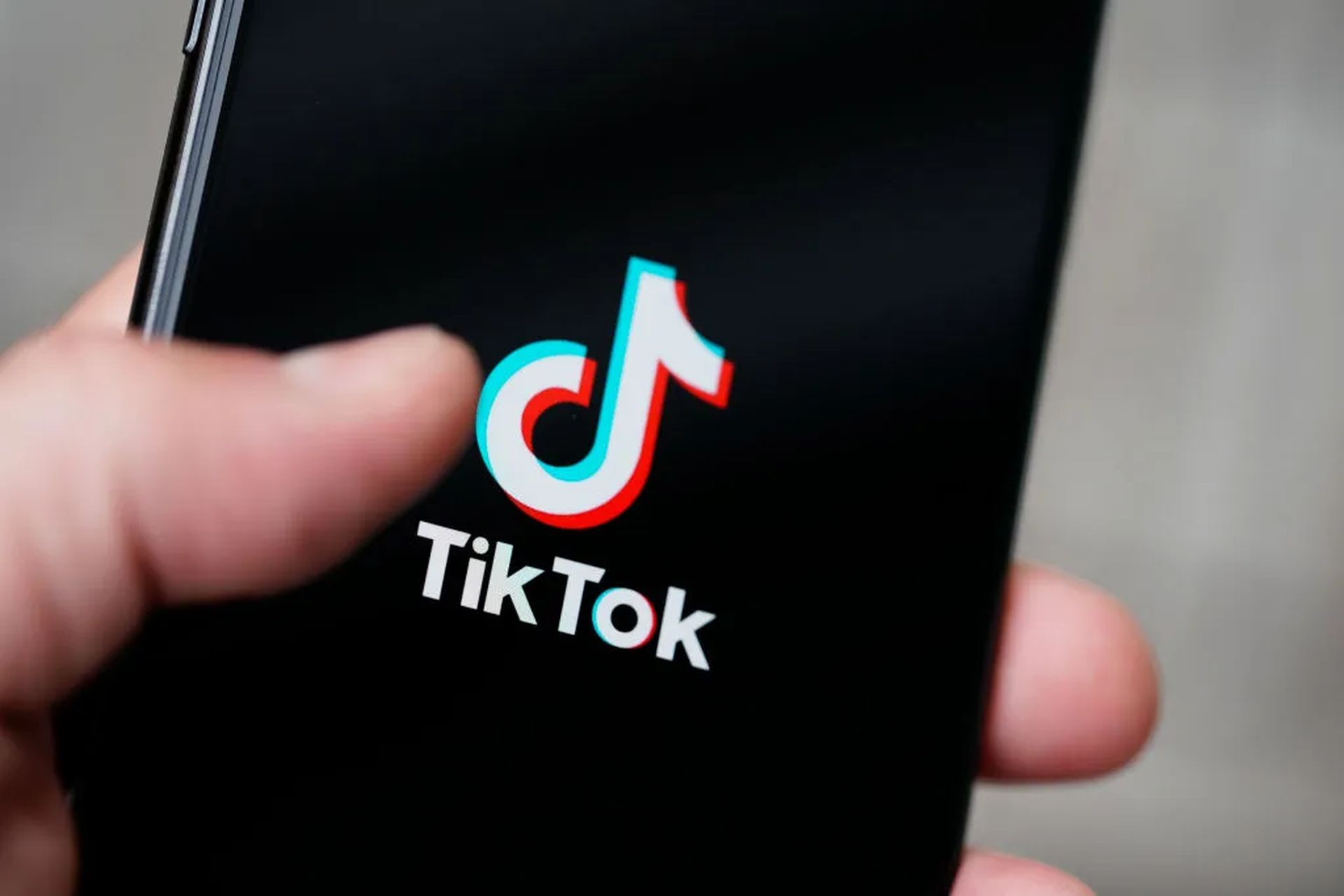 In this article, we are going to be covering what is the biggest cult on TikTok, so you can learn what is the hype lately has been all about.
