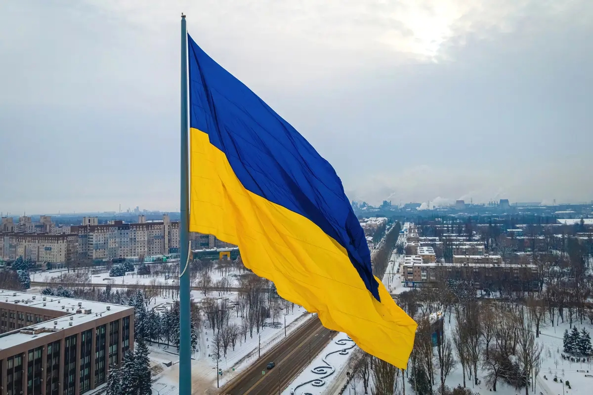Even though the war between Ukraine and Russia has been going on for months, the Ukraine fintech industry keeps growing, and here is why.