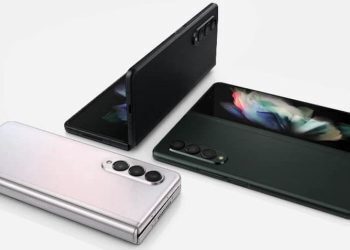 If you are in the market to buy a foldable phone, we think our Samsung Galaxy Z Fold 4 vs Xiaomi Mix Fold 2 comparison could help you choose.