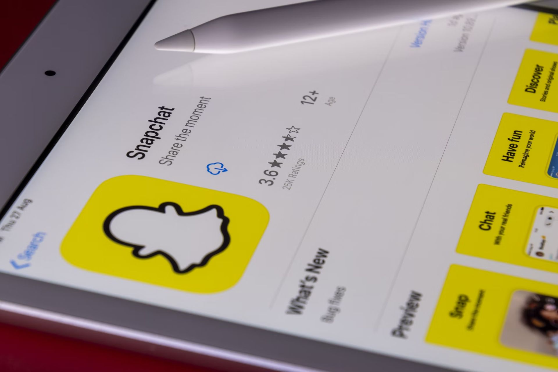 How does snap score work on Snapchat?