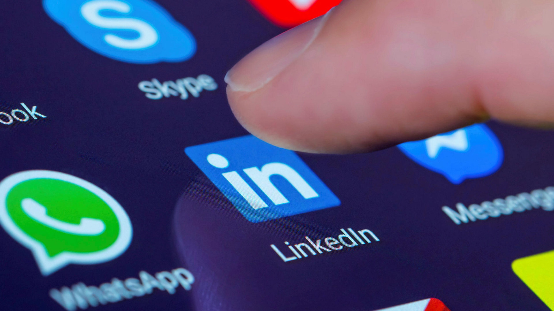 How to see saved posts on LinkedIn?