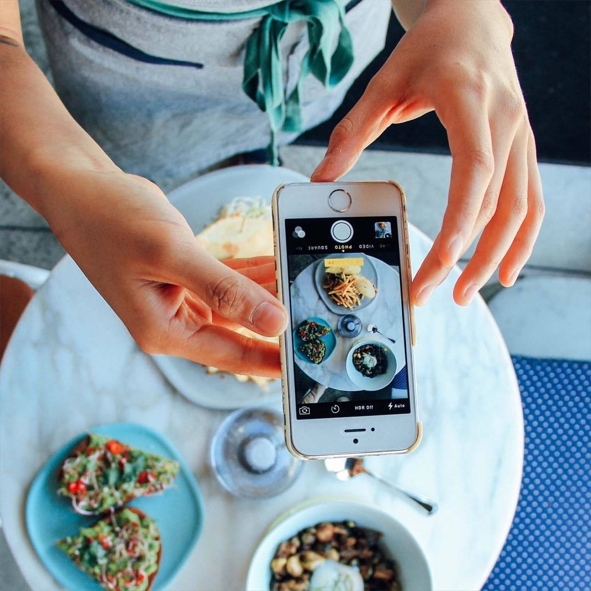 In this article, we are covering 13 photography tips for smartphones in honor of World Photography Day, so you can take the best photos possible.