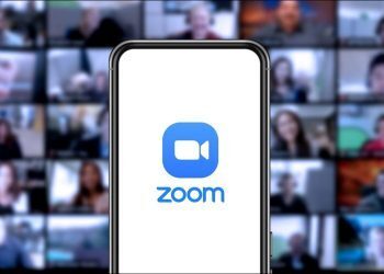 Security researcher Patrick Wardle noticed a Zoom Mac vulnerability that allows hackers to gain remote access to users' Macs with Zoom's digital signature.