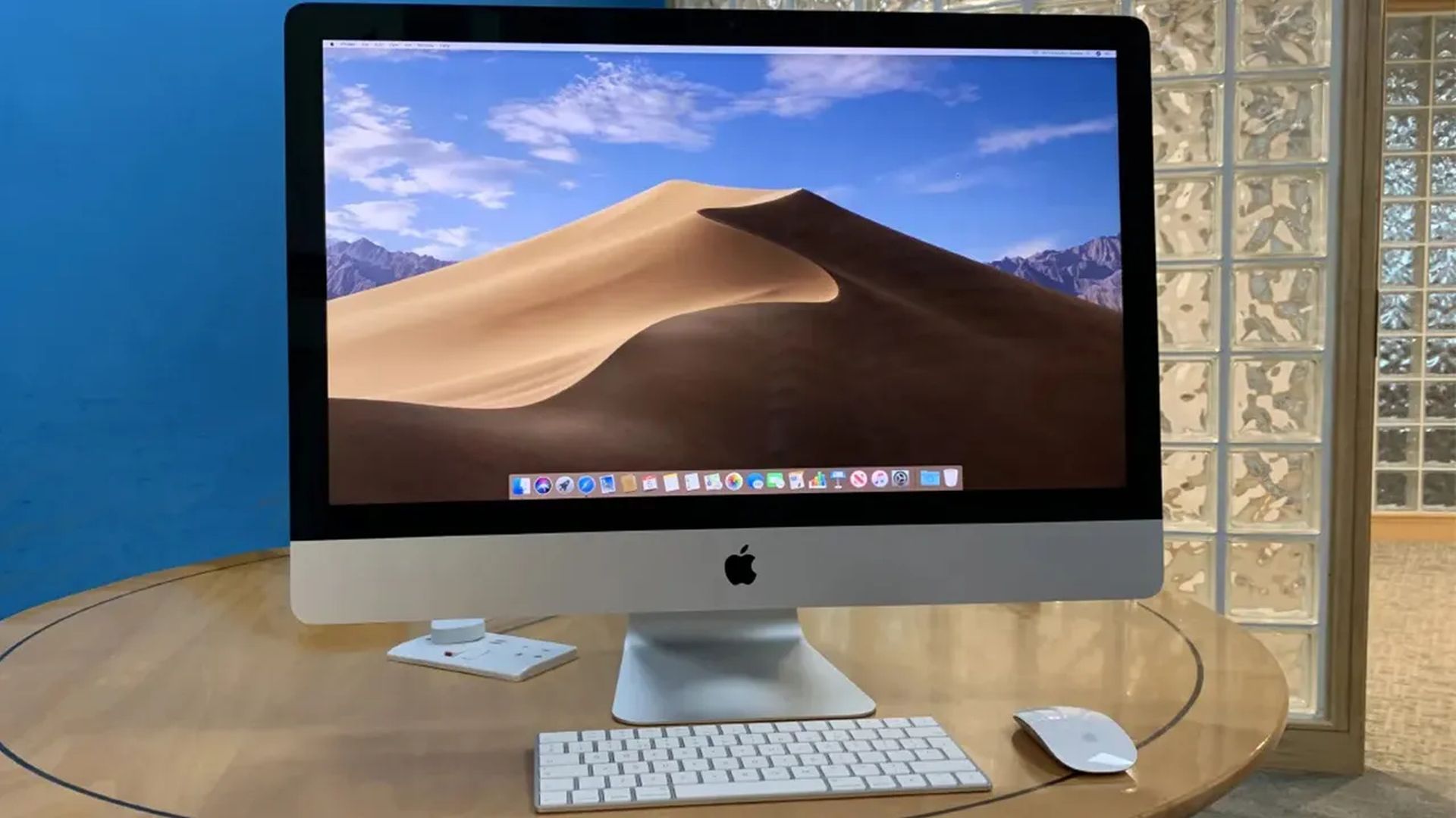 In this article, we are going to be going over the rumors about iMac 27-inch, its release date, price, and more.