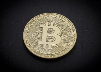 Bitcoin drops below $19,000 threshold