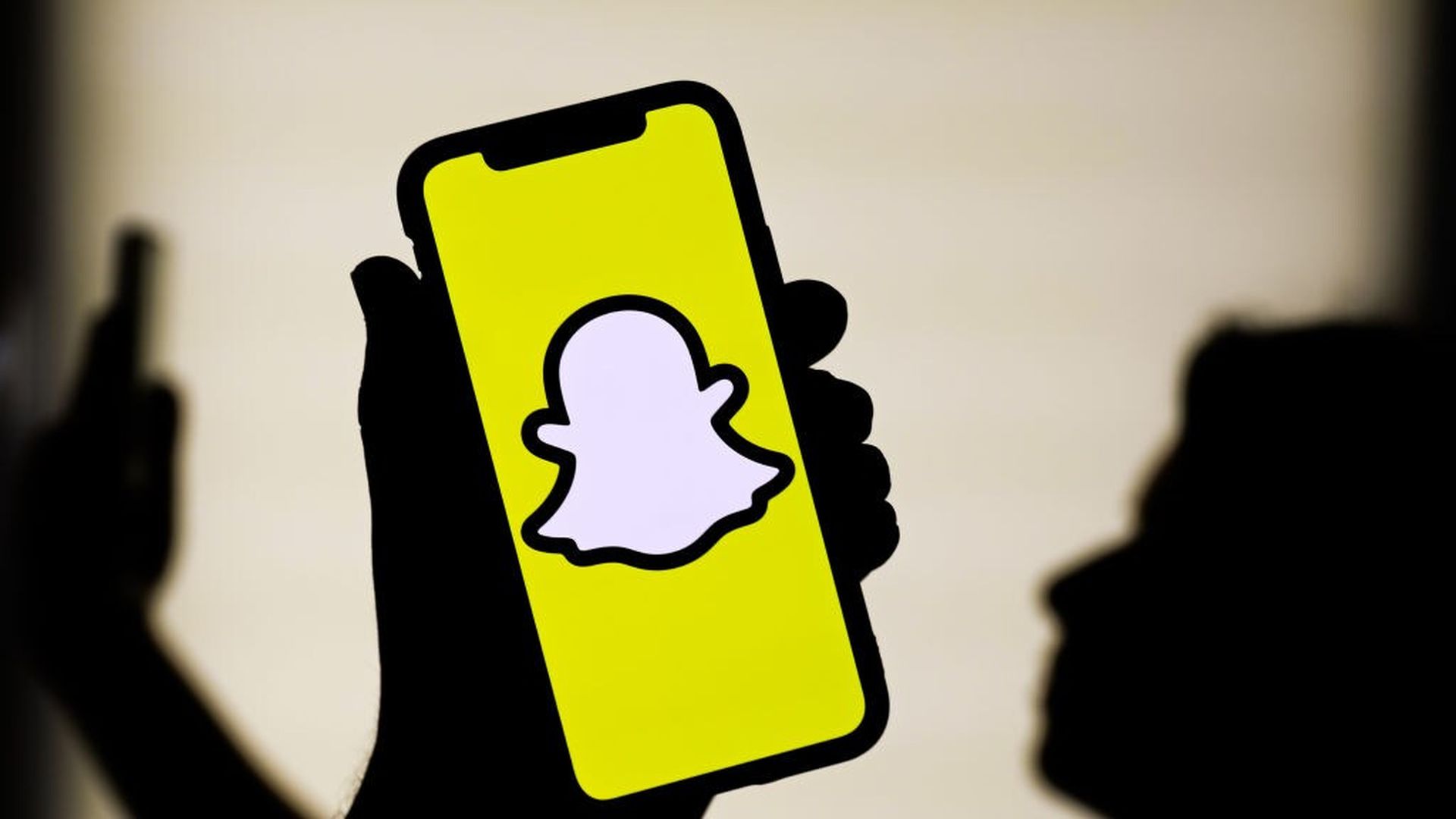 In this article, we are going to be covering Snapchat not working: How to fix Snapchat snaps not sending, so you can snap as much you like without any issues.