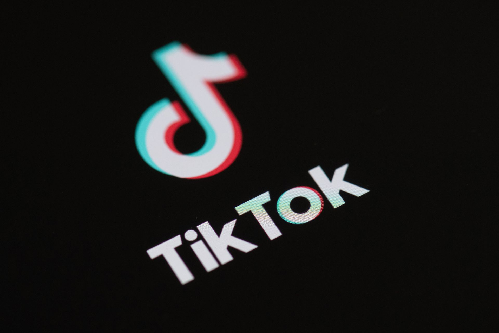 TikTok takes up to 70% of the donations made to Syrian families