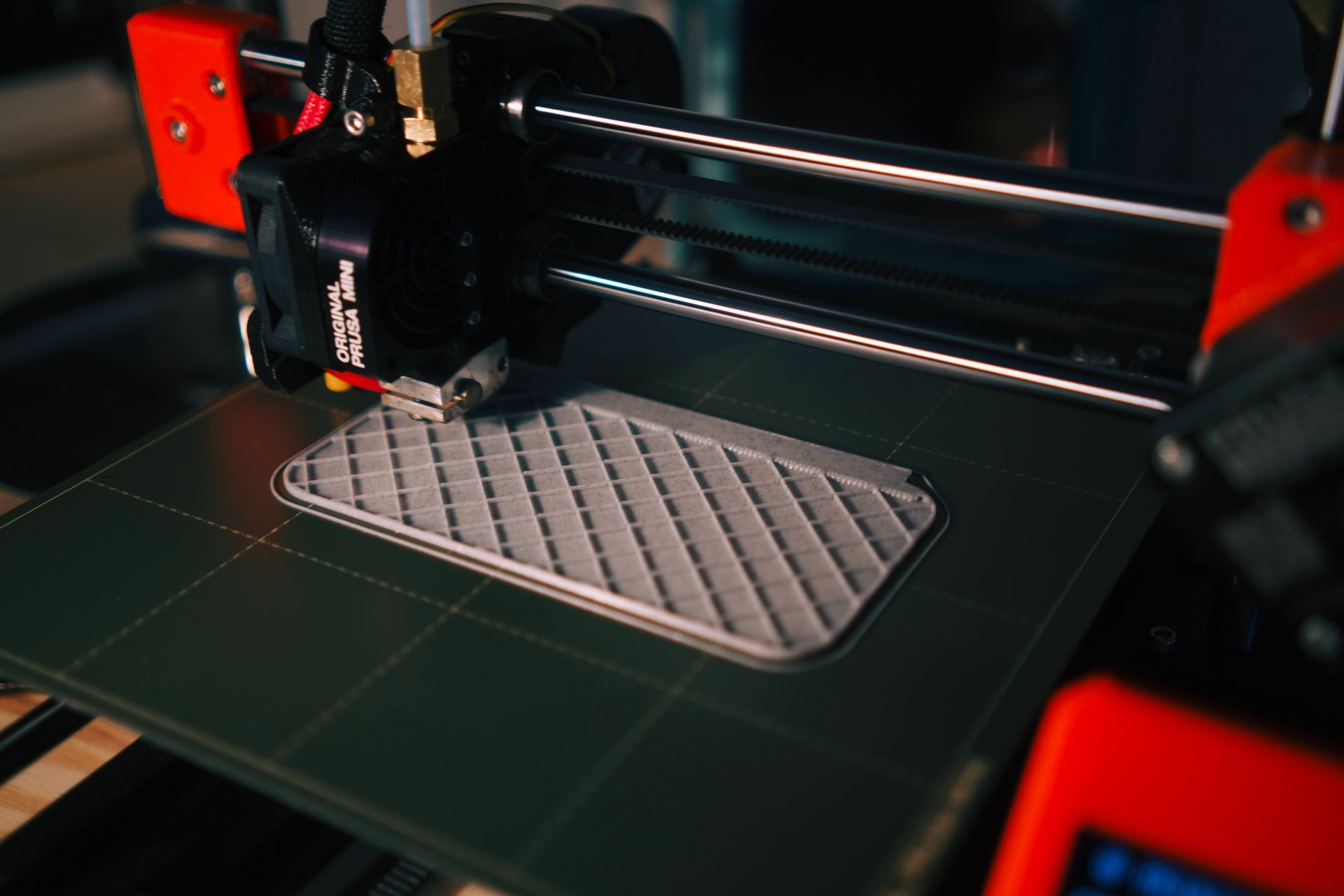 3D printing vs CNC Machining: What exactly is the difference?