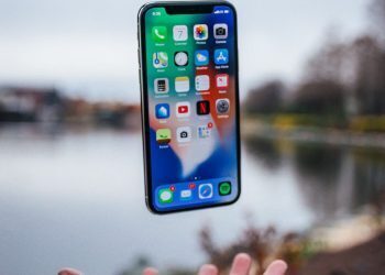 Synchron Switch allows patients to operate an iPhone or iPad with their brains