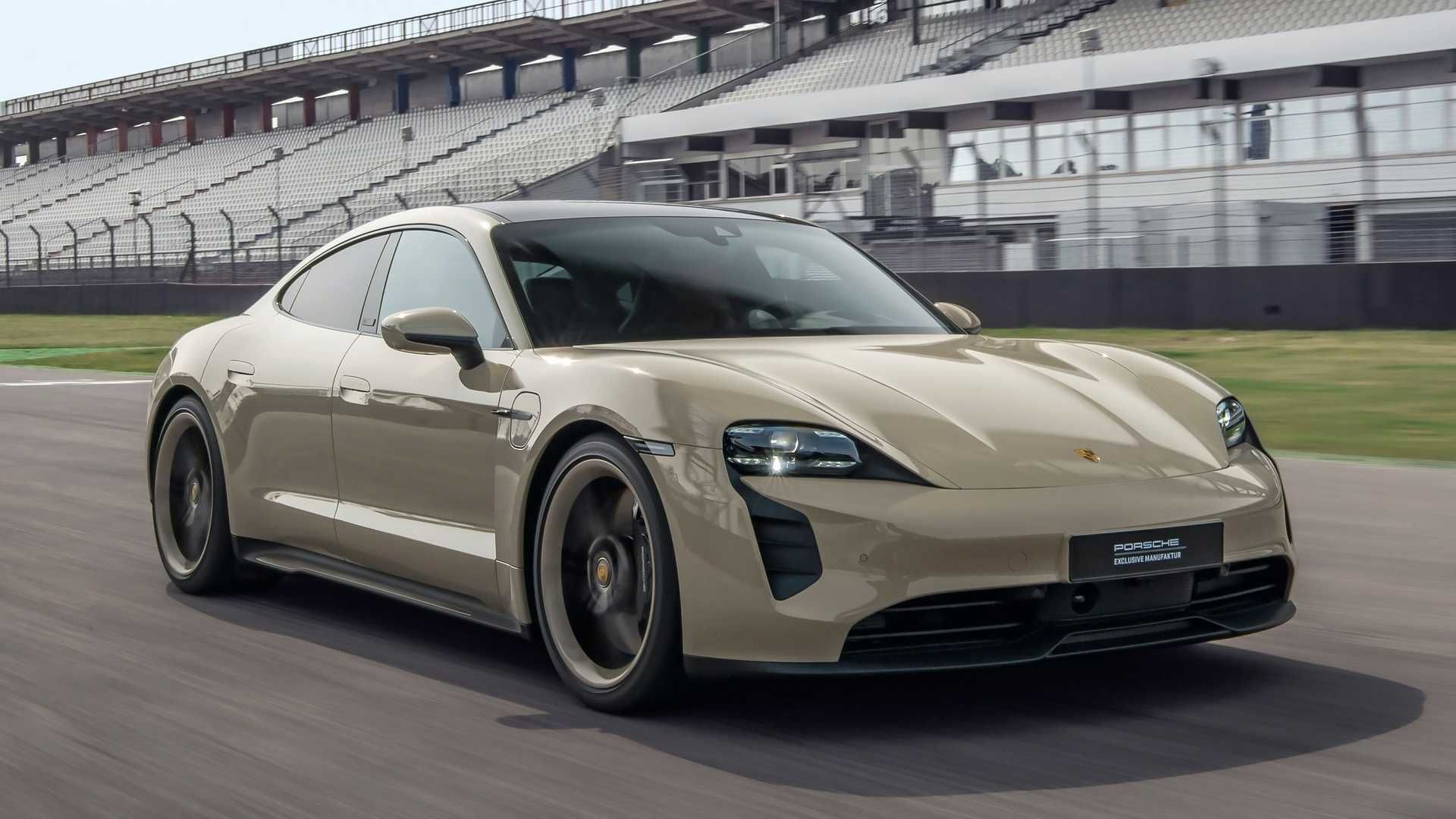 Porsche eFuel: Can this synthetic fuel be an alternative to gasoline?