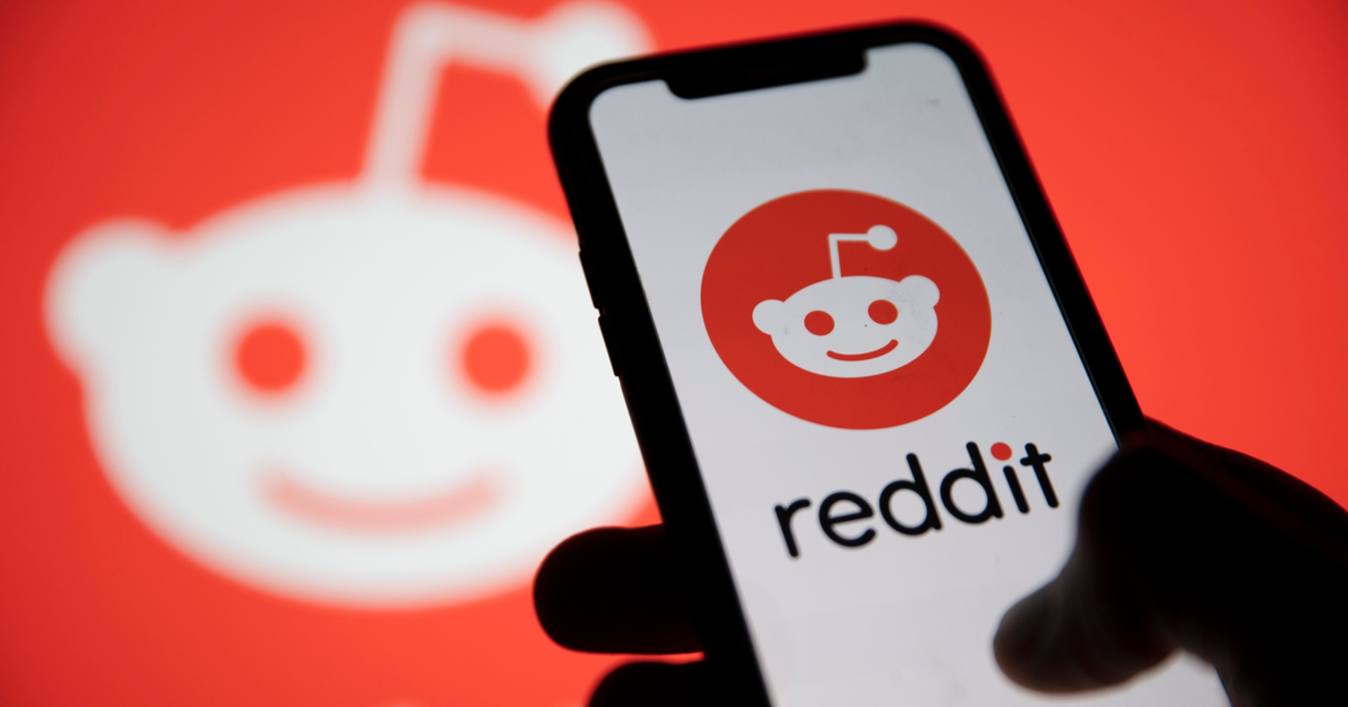 It is that time of the year when you get feedback from your favorite apps and Reddit Recap 2022 will provide you with all the information on what your year...