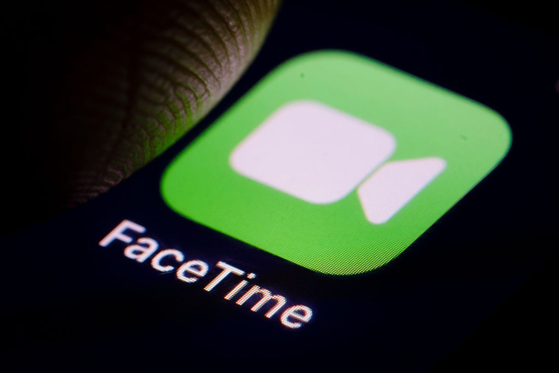 Hoe gebruik je FaceTime oogcontact?