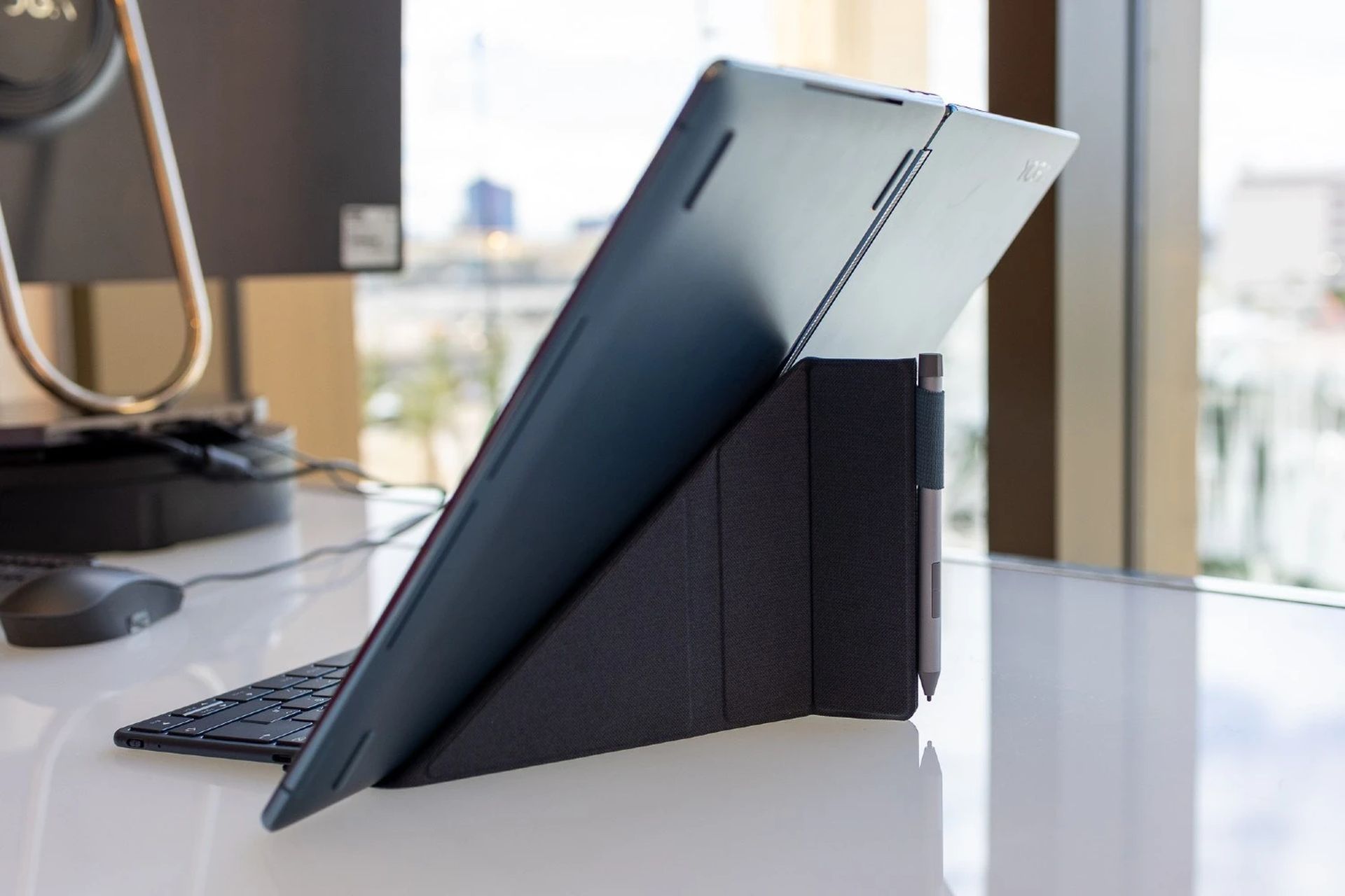 Lenovo Yoga Book 9i: The dual screen laptop you've been waiting for