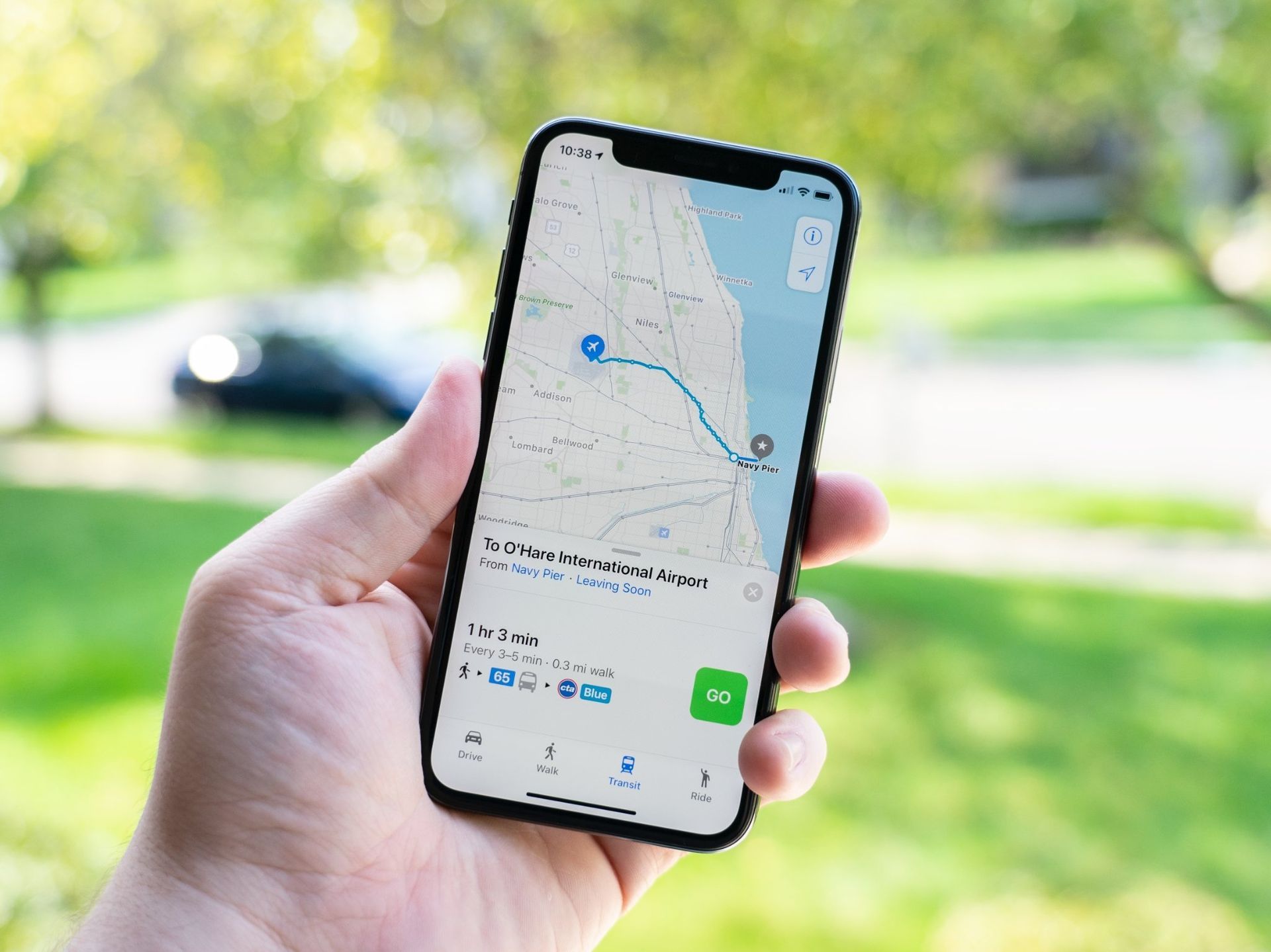 Une excellente ressource pour la navigation urbaine est Apple Maps.  De nombreux utilisateurs d'iOS se sont récemment plaints que leurs Apple Maps ne parlaient pas malgré leurs performances...