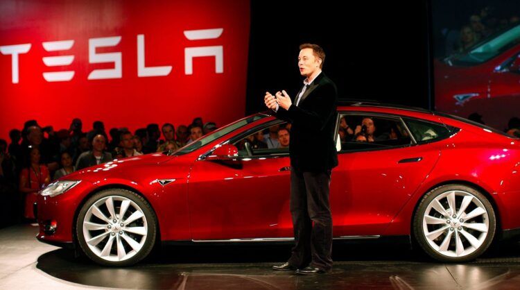 Does Elon Musk drive a Tesla