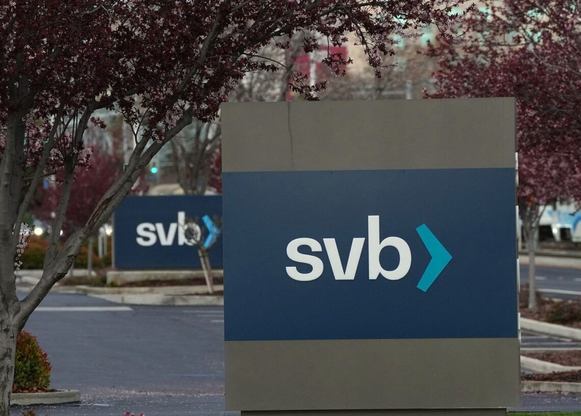 Exploring the SVB collapse: Behind the scenes