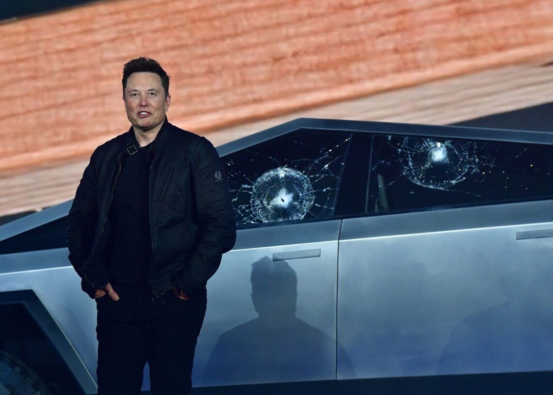Tesla Cybertruck crash test