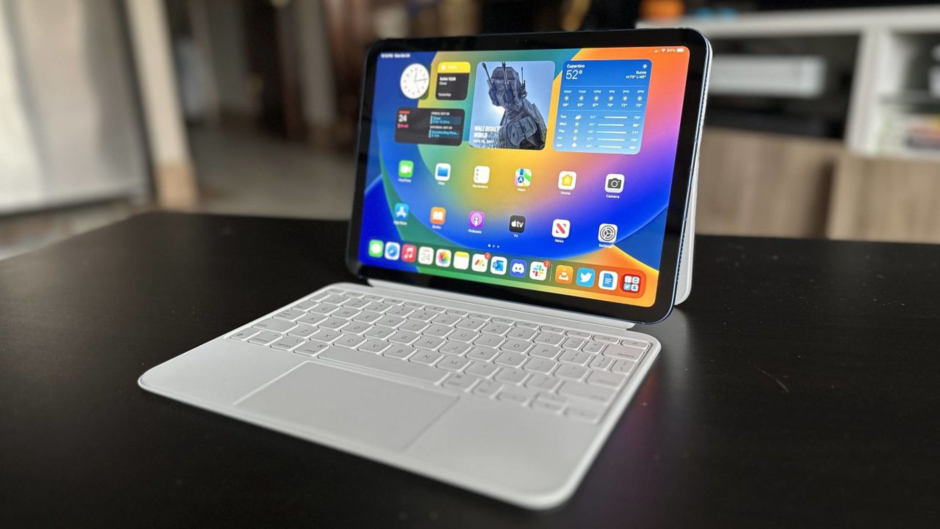 Google Pixel Tablet vs iPad