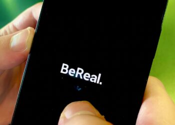 My BeReal disappear: How to fix it?