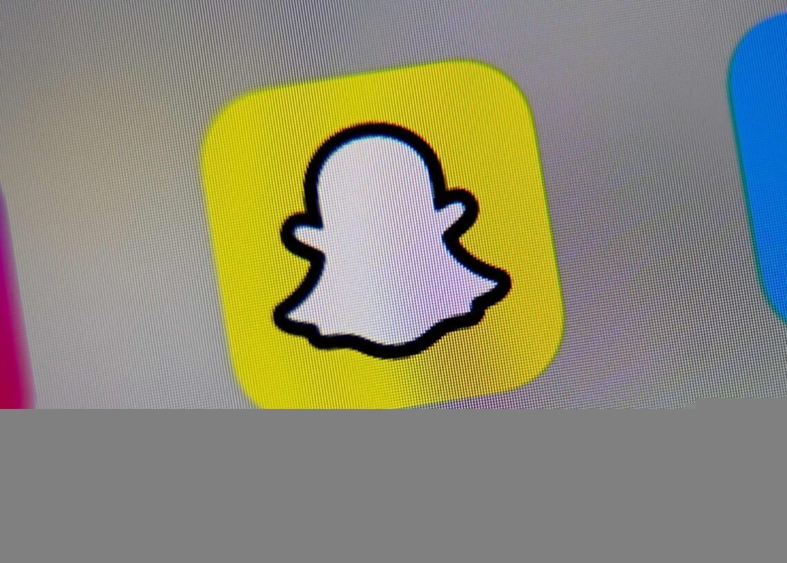 Fixing the "Snapchat not compatible with my device" error