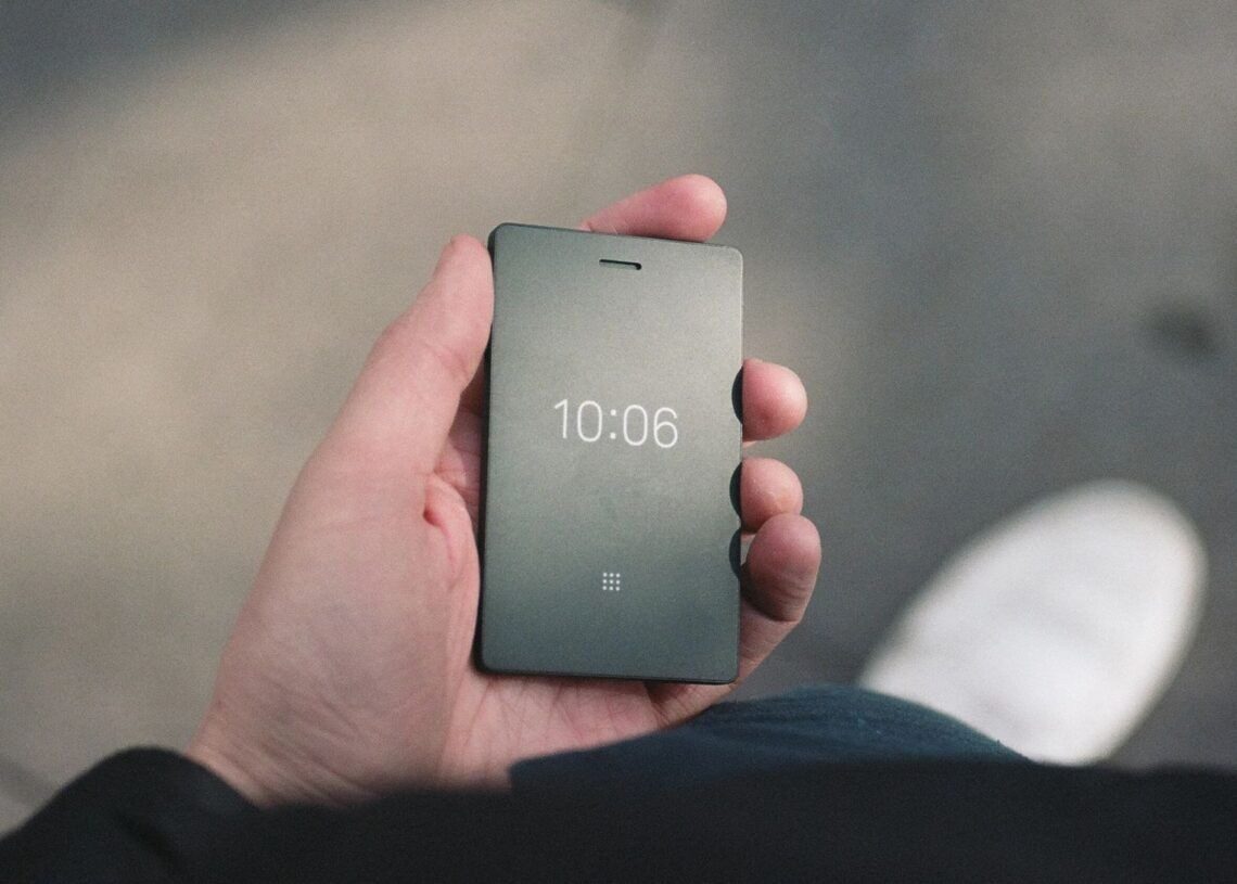 Best dumb phones: