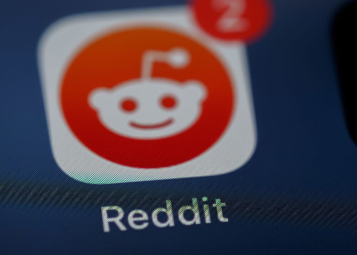 Reddit, Apollo