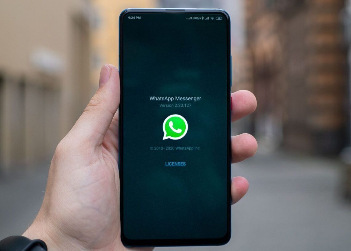 WhatsApp instant video messages