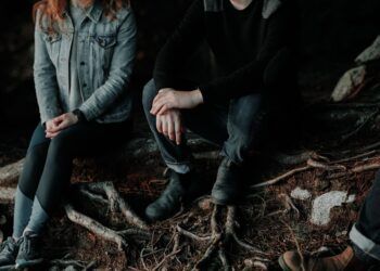 “AITA for breaking up with my girlfriend” story divides Reddit