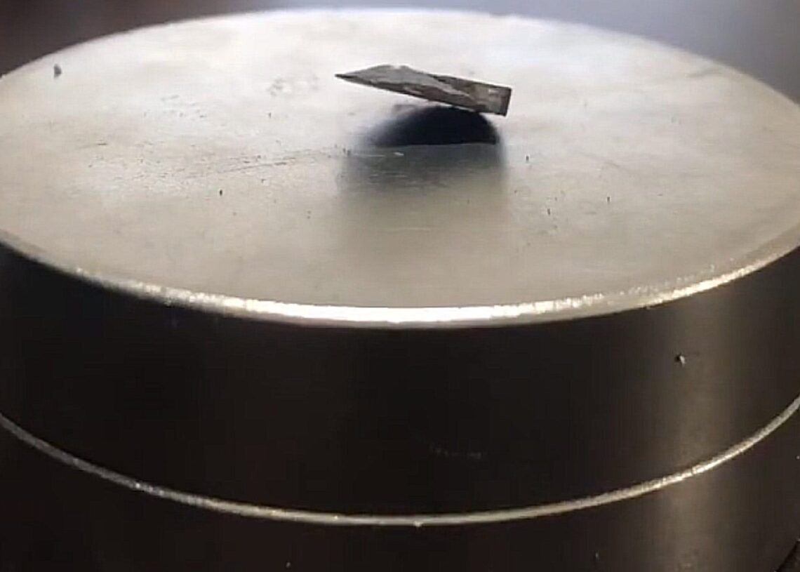 What is LK-99 room temperature superconductors