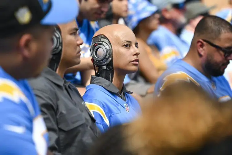 AI robot fans at Chargers game