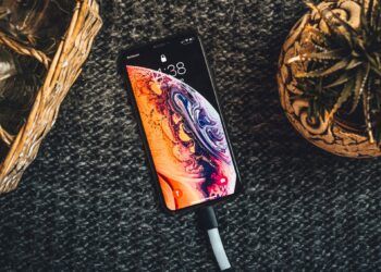 iOS 17 charging issues: What to do if iPhone is not charging?