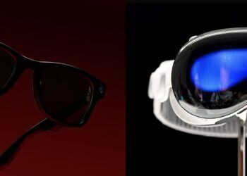 RayBan Meta Smart Glasses vs Apple Vision Pro