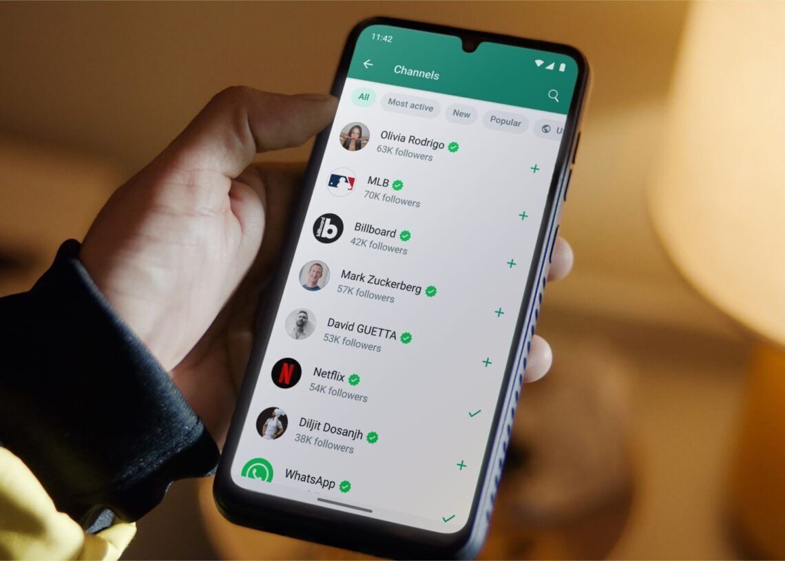 WhatsApp Channels Polls