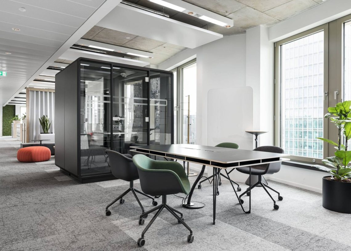 Six inventive ways to make use of acoustic work pods in the office space