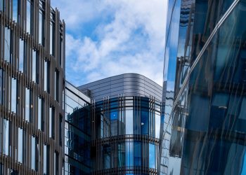 Cisco may cut thousands of jobs in a restructuring