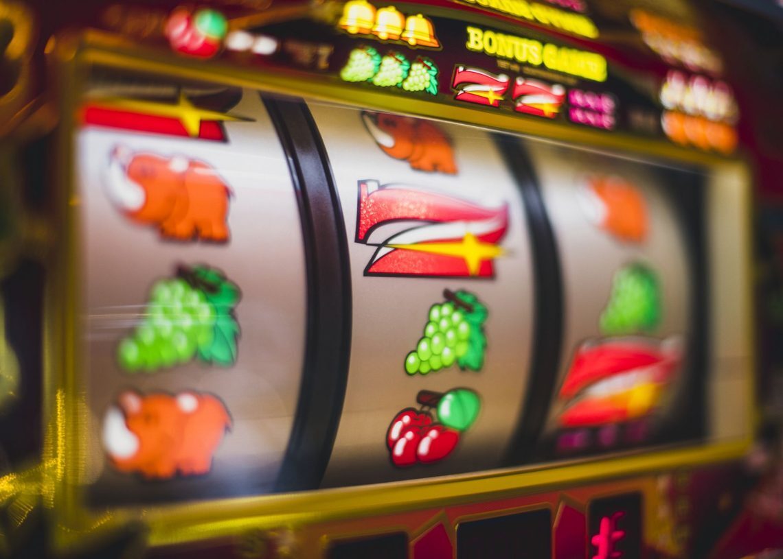 New slot launch boosts links between land-based and online casinos