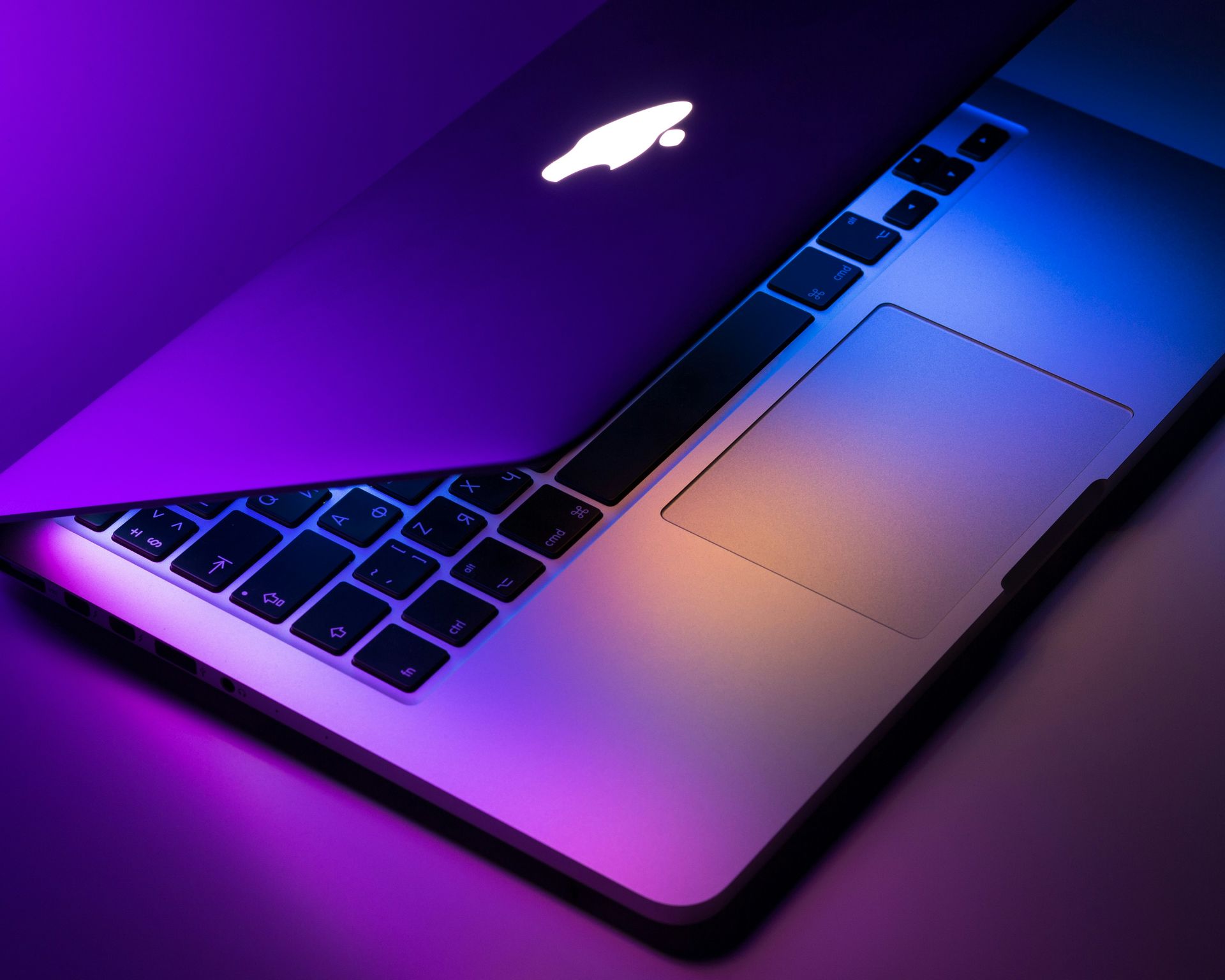 Apple начинает работу над MacBook Pro с чипом M4