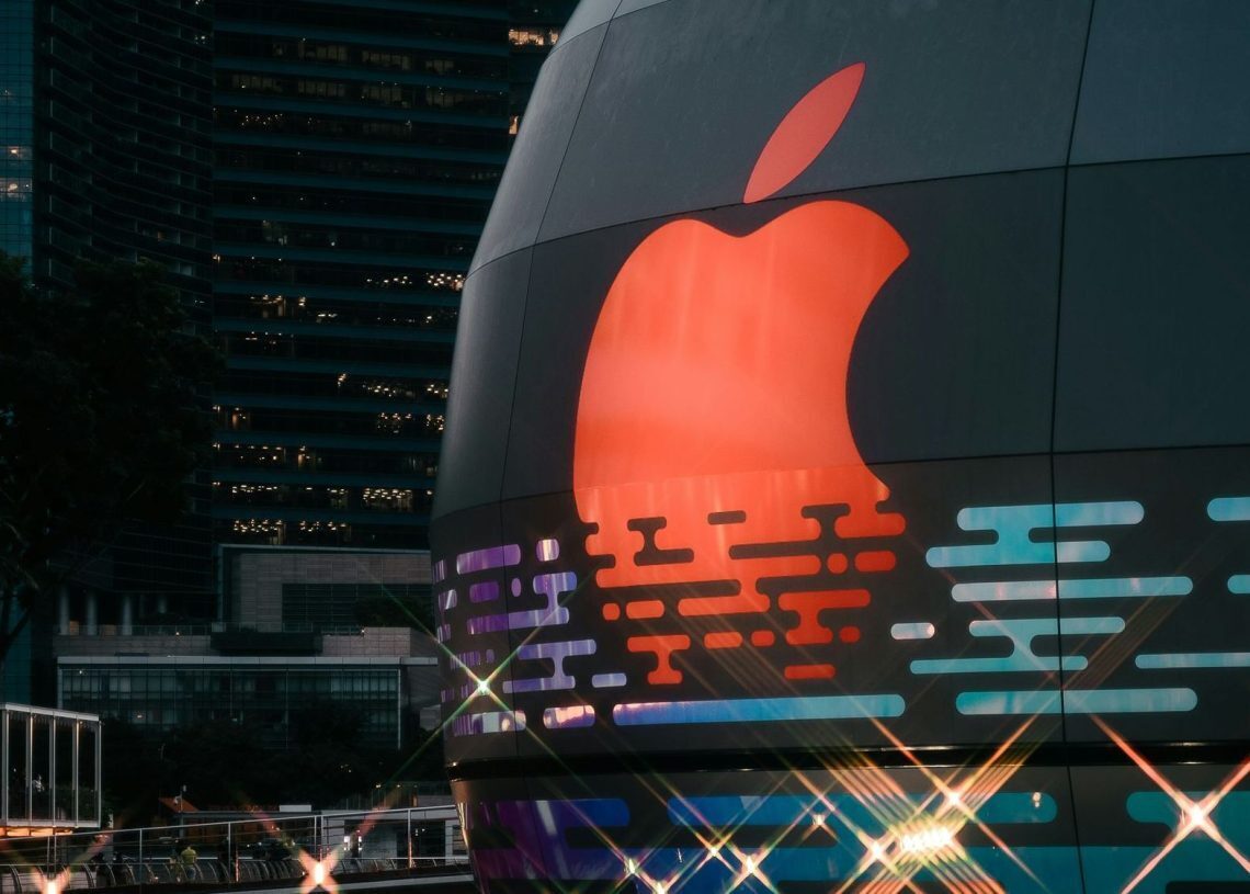Apple brings AI to devices with OpenELM models