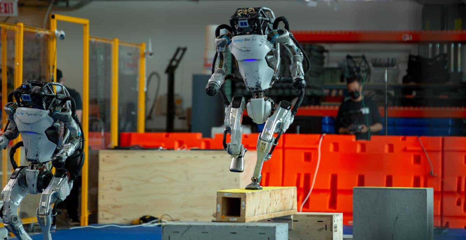 „So lange“ sagt Boston Dynamics lachend zum Hydraulic Atlas Robot