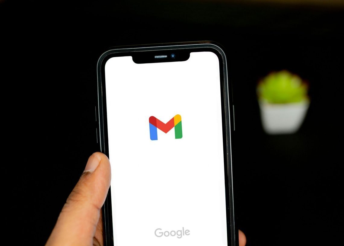 Google promises better phishing protection in Gmail