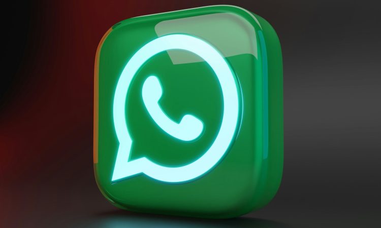 What is WhatsApp passkey feature?