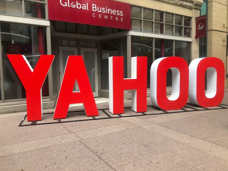 Yahoo acquires Artifact