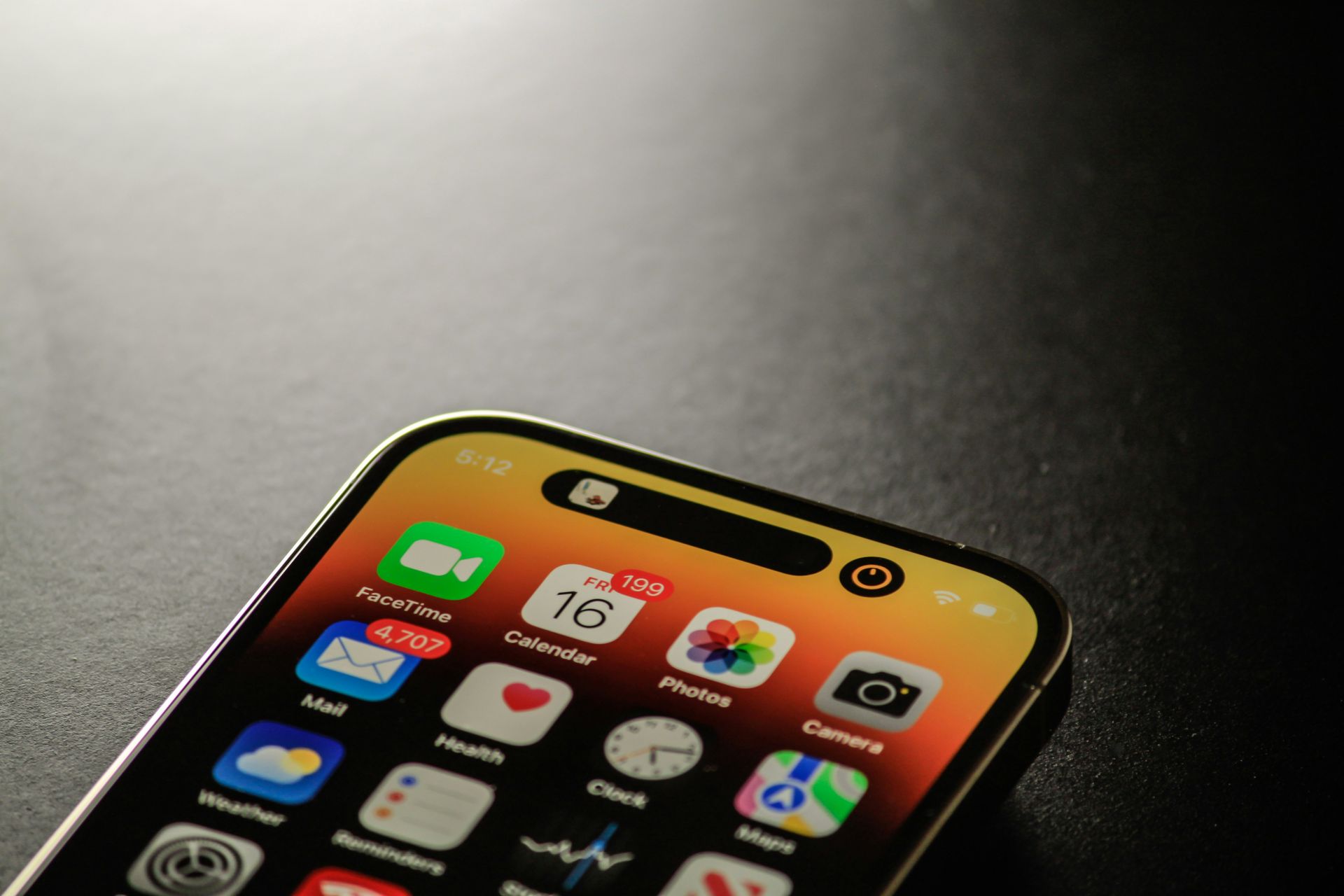 Vazamentos do iPhone 16: dispositivos fictícios da série foram revelados