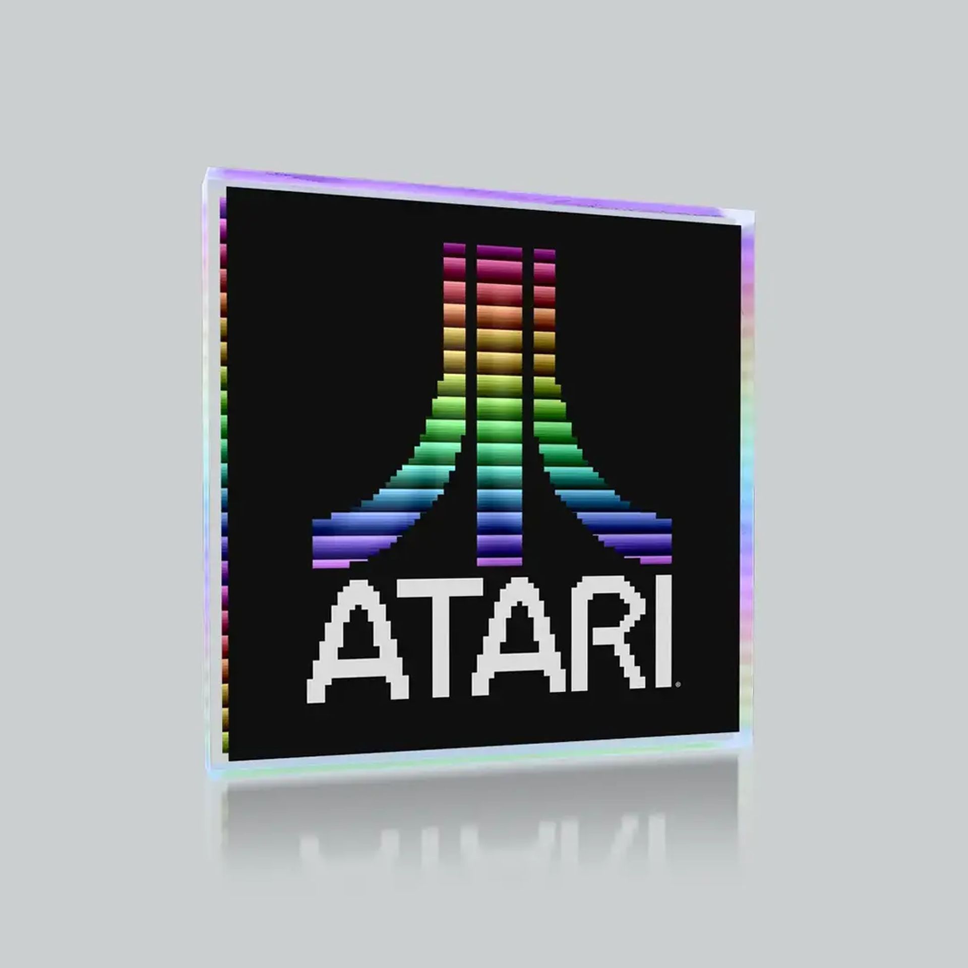 Atari приобретает Intellivision, положив конец 45-летней конкуренции